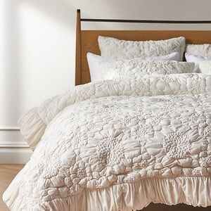Anthropologie Floral Comforter
